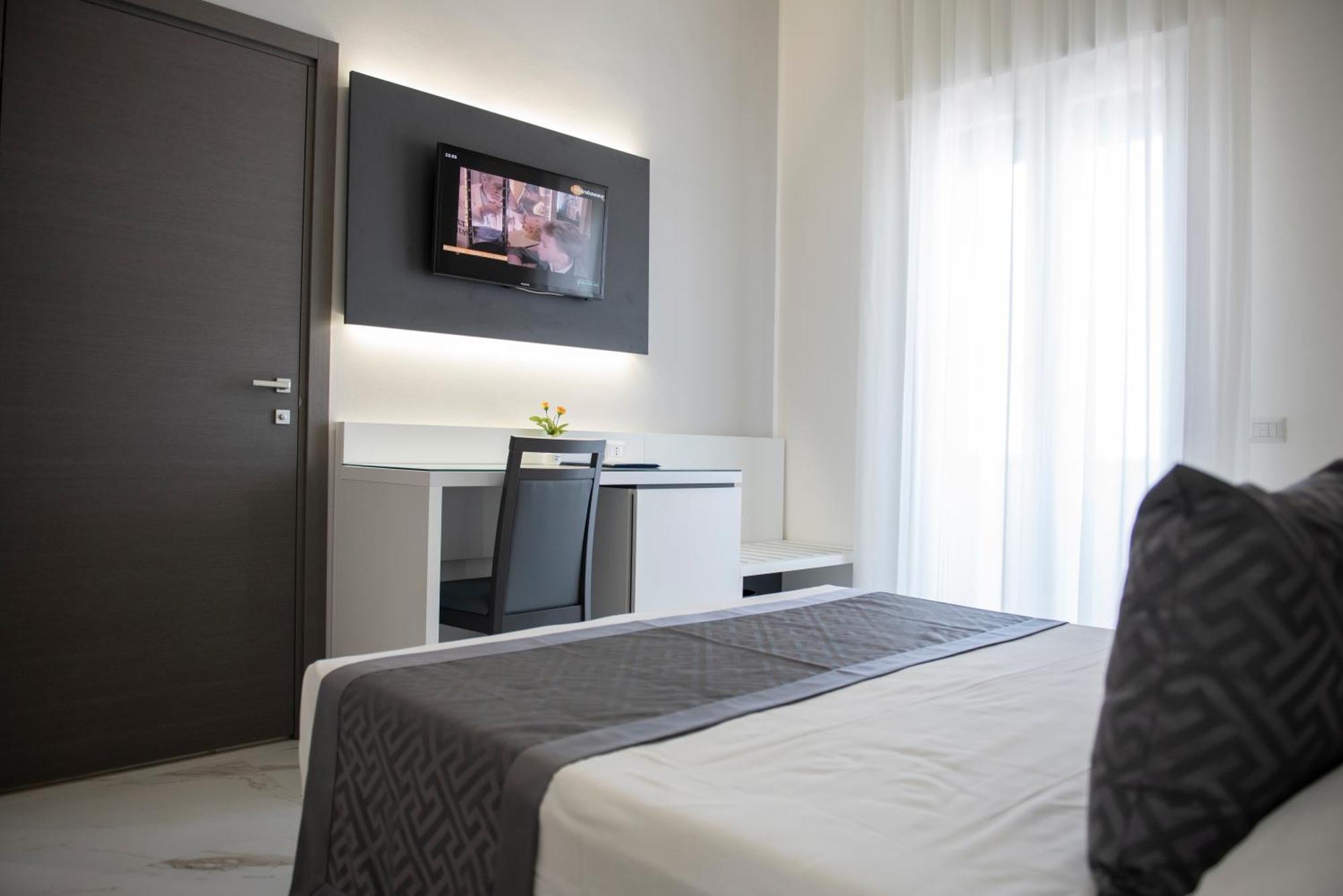 Hotel Blu Порто-Чезарео Экстерьер фото